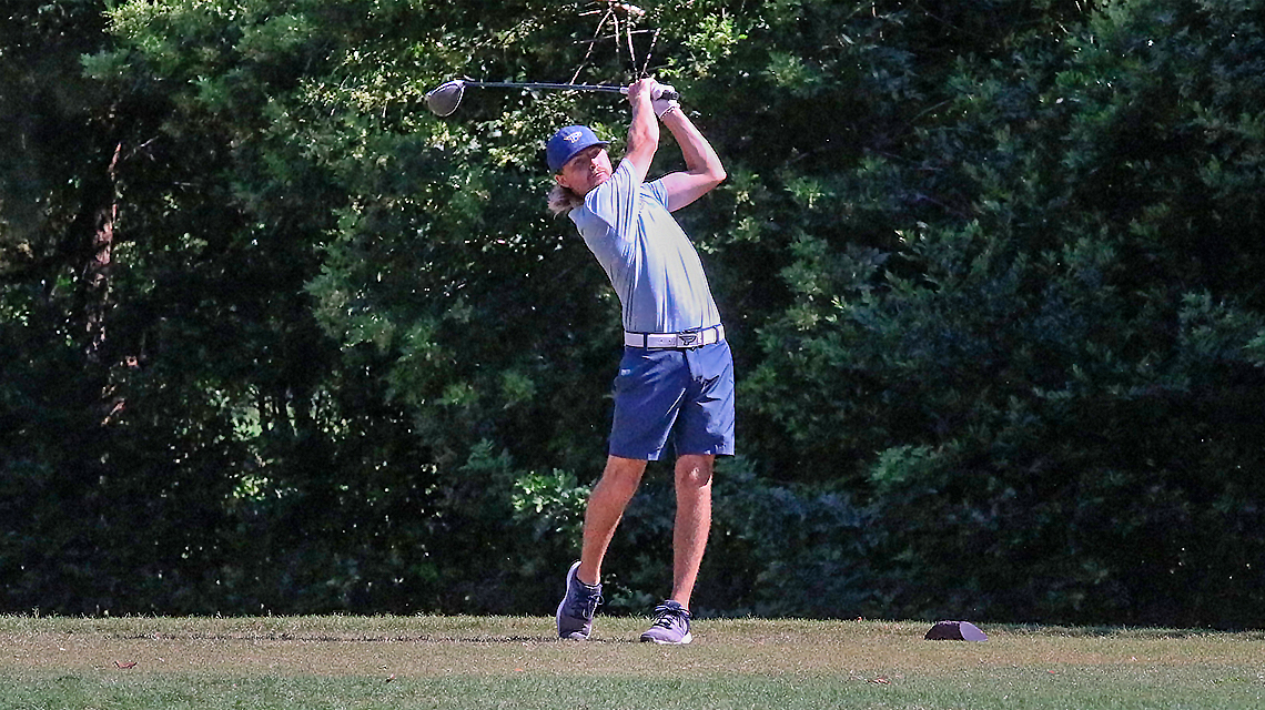 No. 9 men’s golf finishes second in spring opener