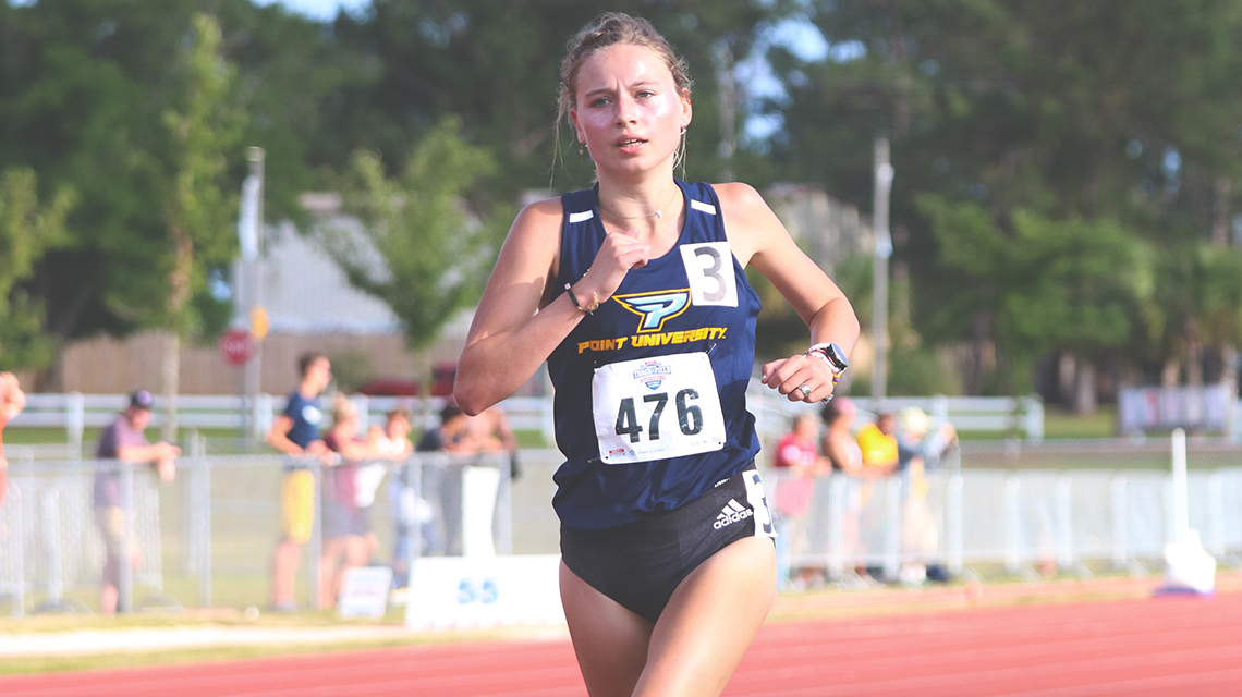 Walker earns All-American status in 5k to highlight NAIA Championships