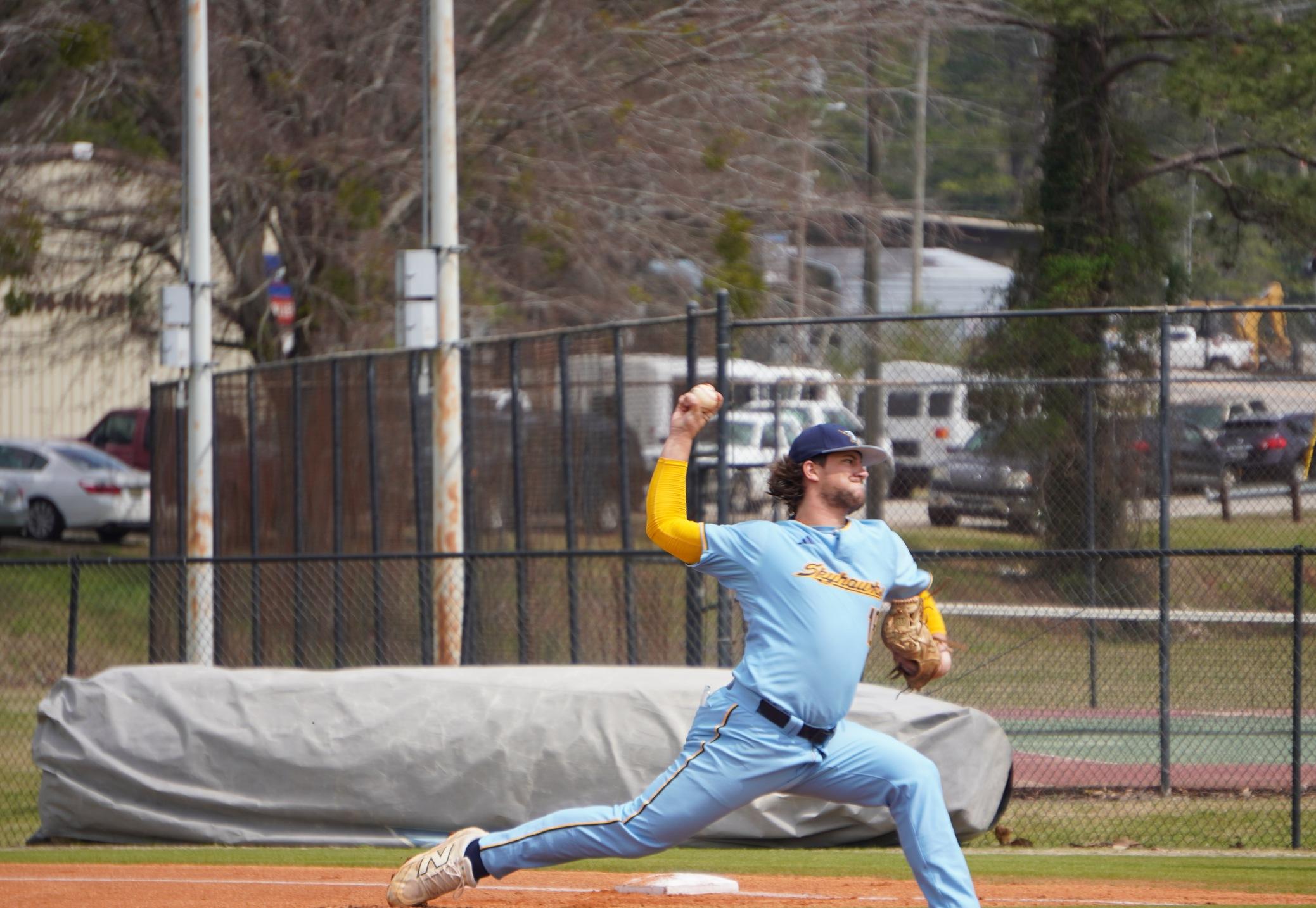 Skyhawks Fall Short in Final Home Series 