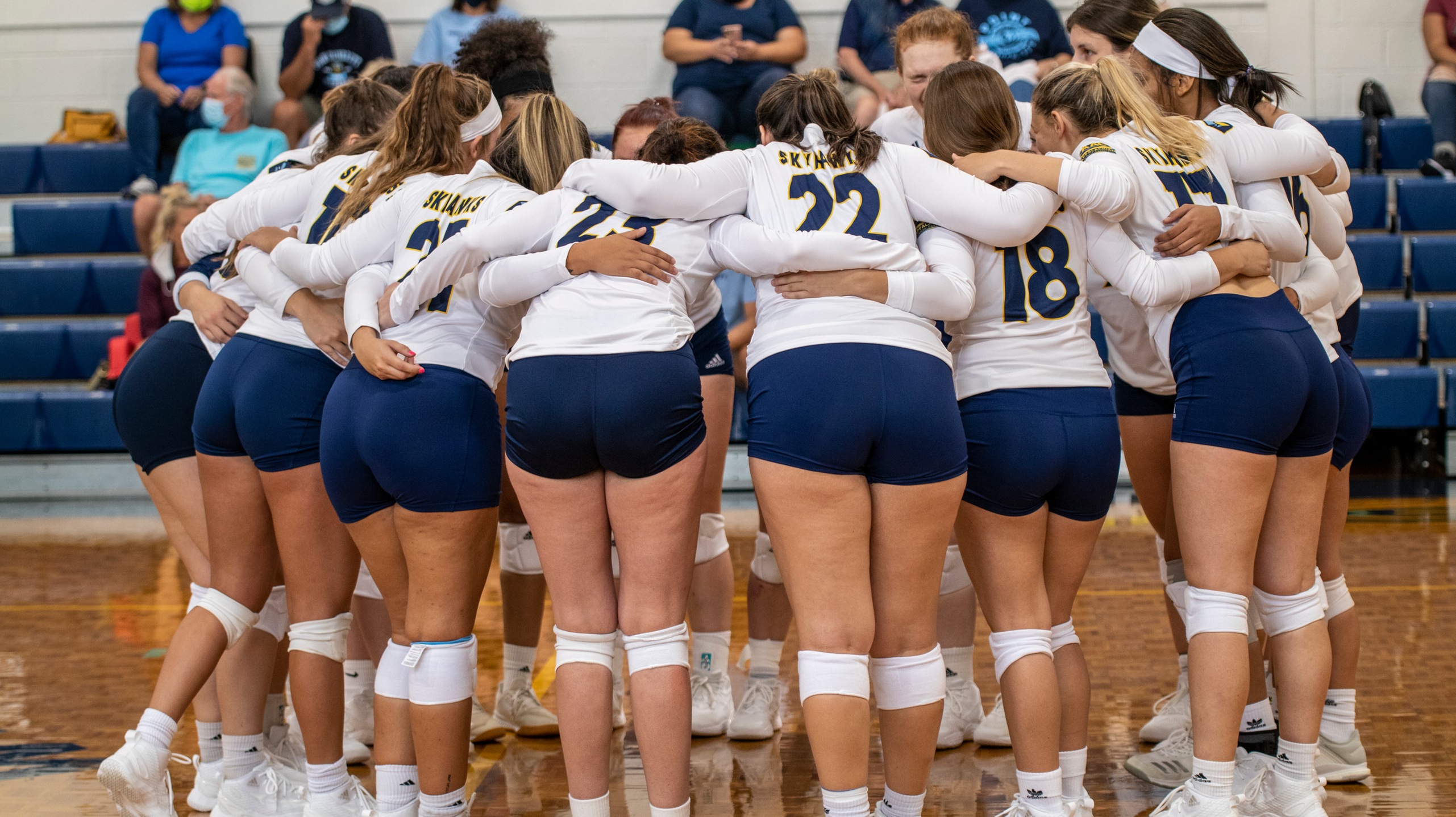 Skyhawks battle but fall to Faulkner in five sets 